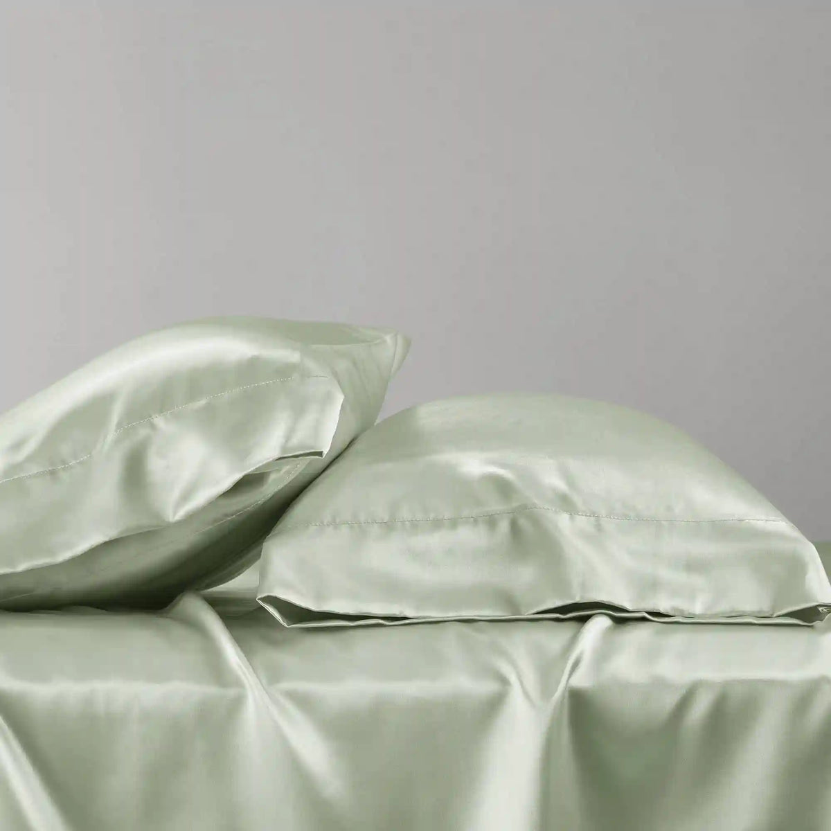 Satin Luxury 2-Piece Pillowcases