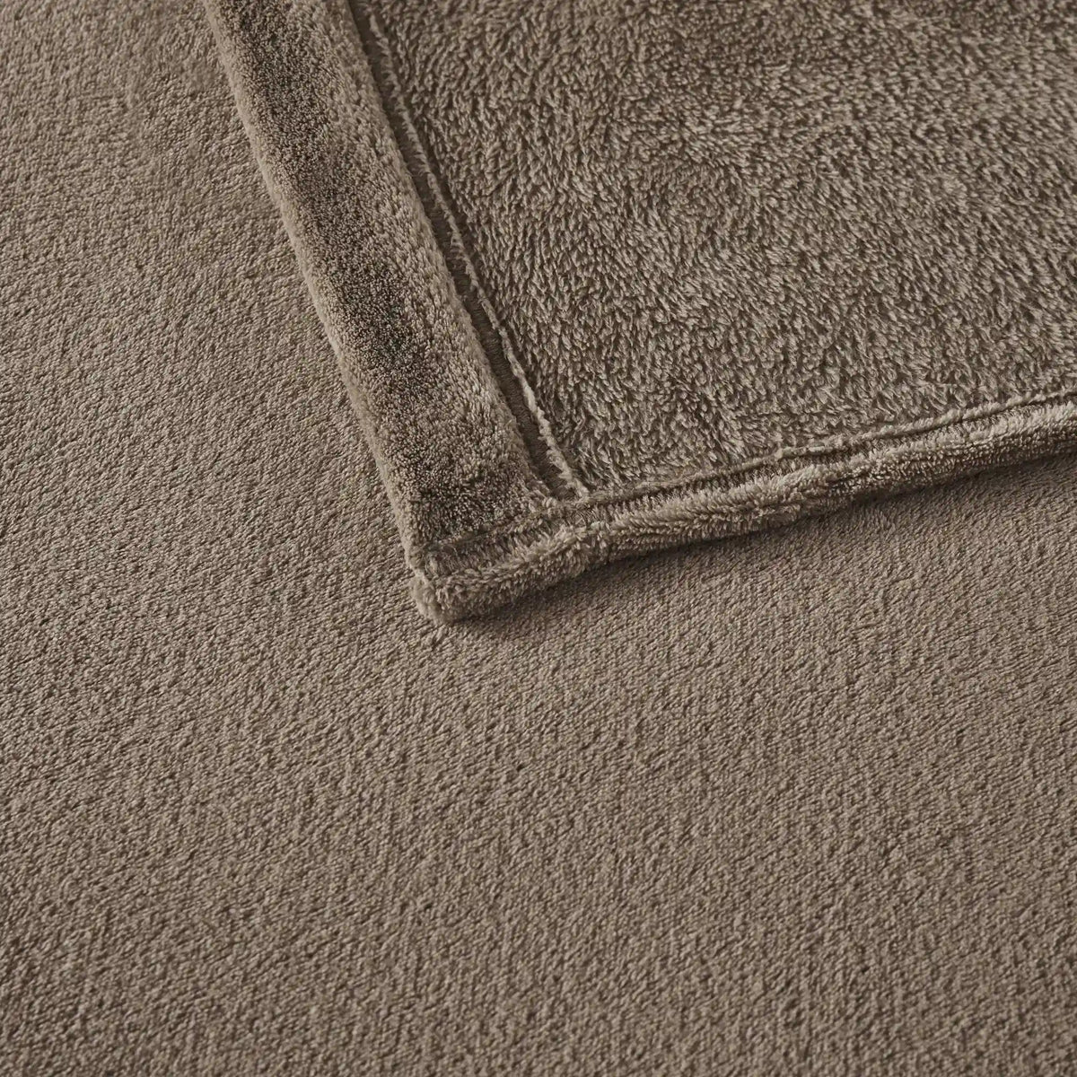 Soloft Plush Micro Plush Sheet Set