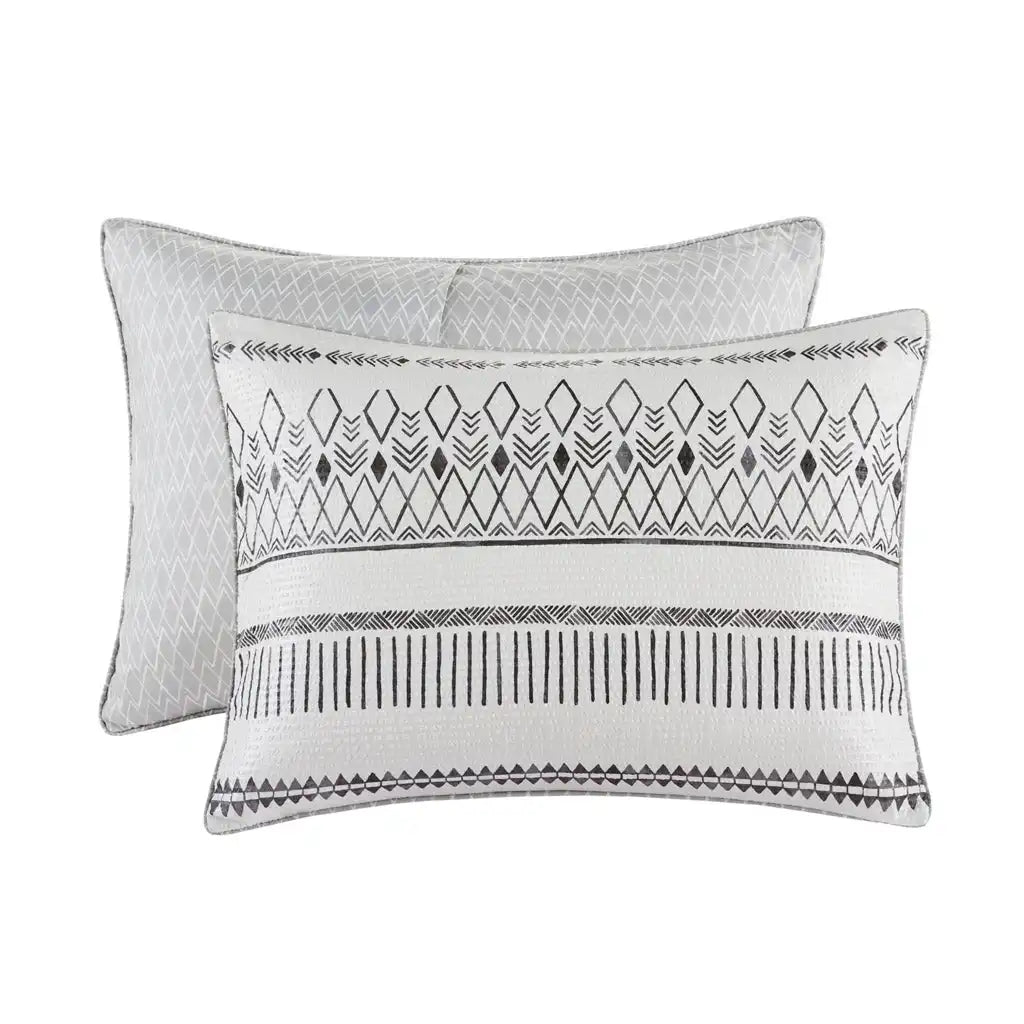 Fraser 5-Piece Printed Seersucker Antimicrobial Comforter Set with Throw Pillows