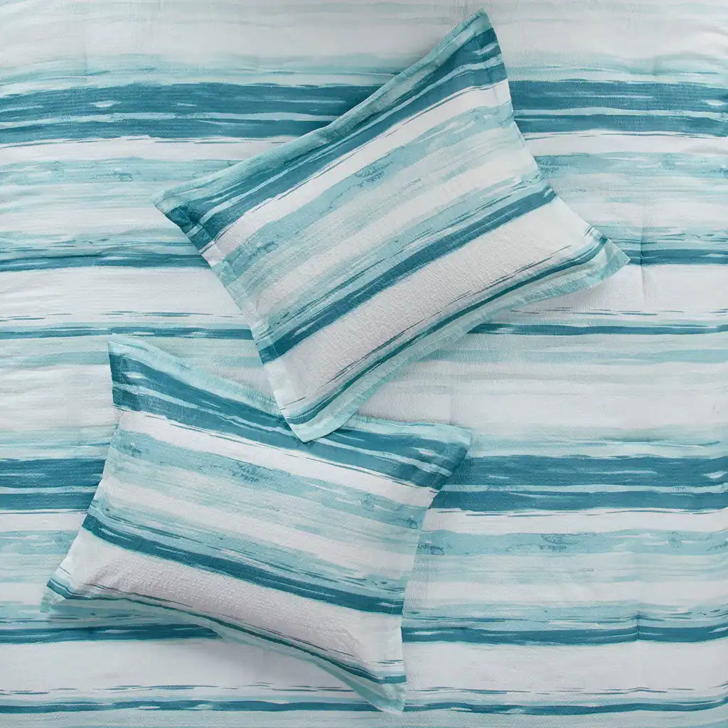 Marina 8-Piece Printed Seersucker Comforter Quil Set