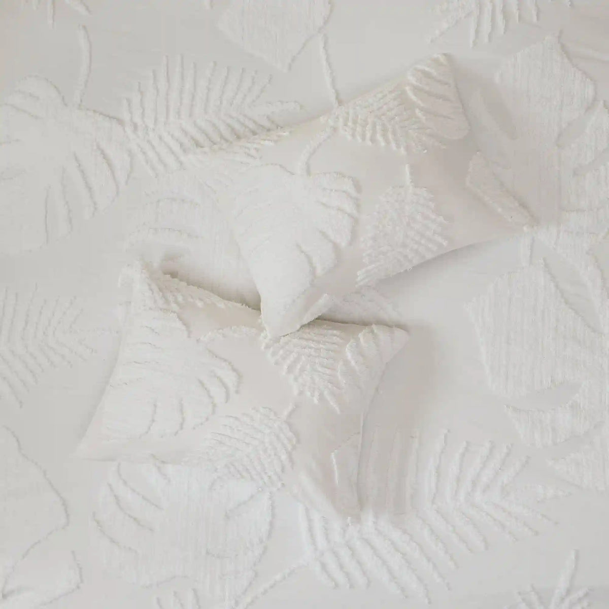 Bahari 3-Piece Tufted Cotton Chenille Palm Comforter Set
