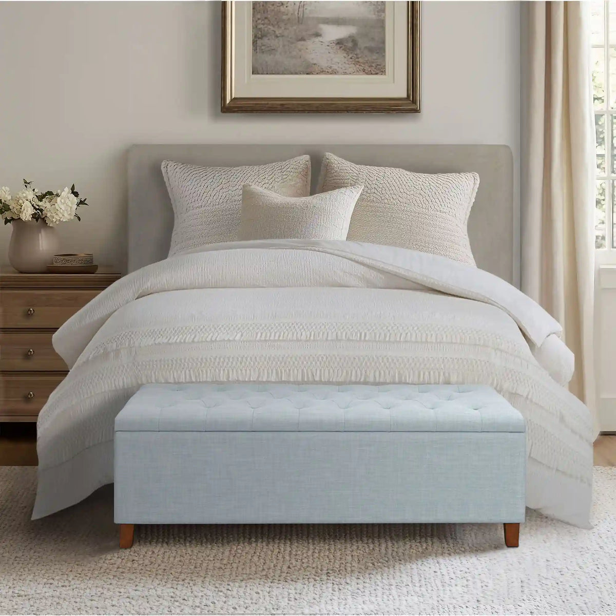 Shandra Tufted Top Upholstered Storage Bench