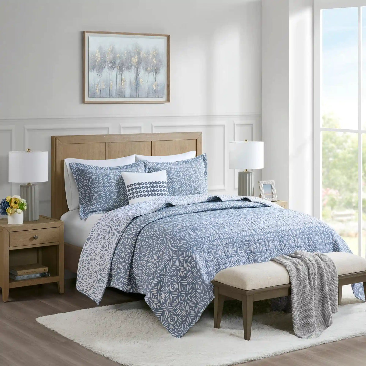 Harmony 4-Piece Oversized Reversible Matelasse Quilt Set with Throw Pillow