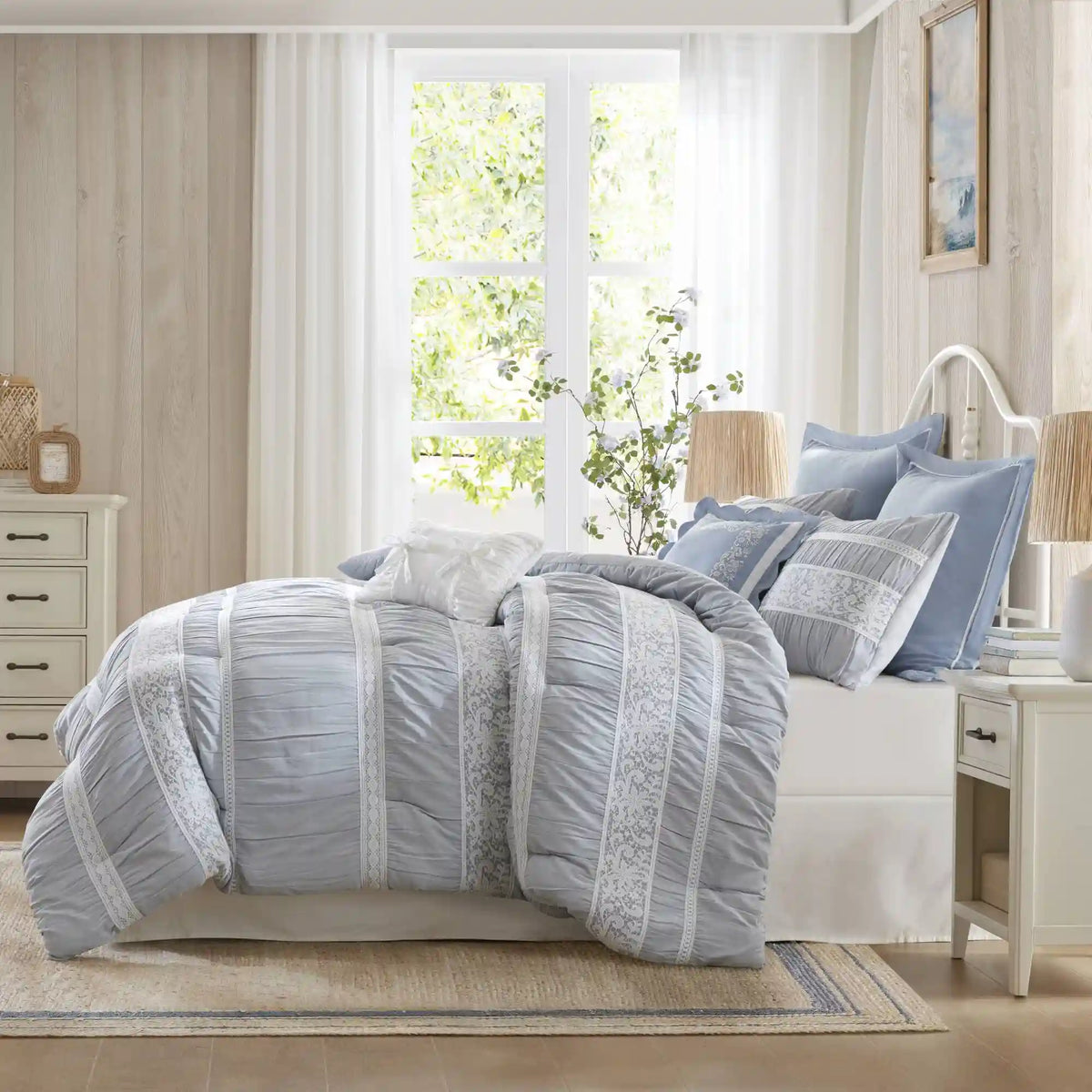 Perryn 7-Piece Jacquard Comforter Set with Decorative Pillow