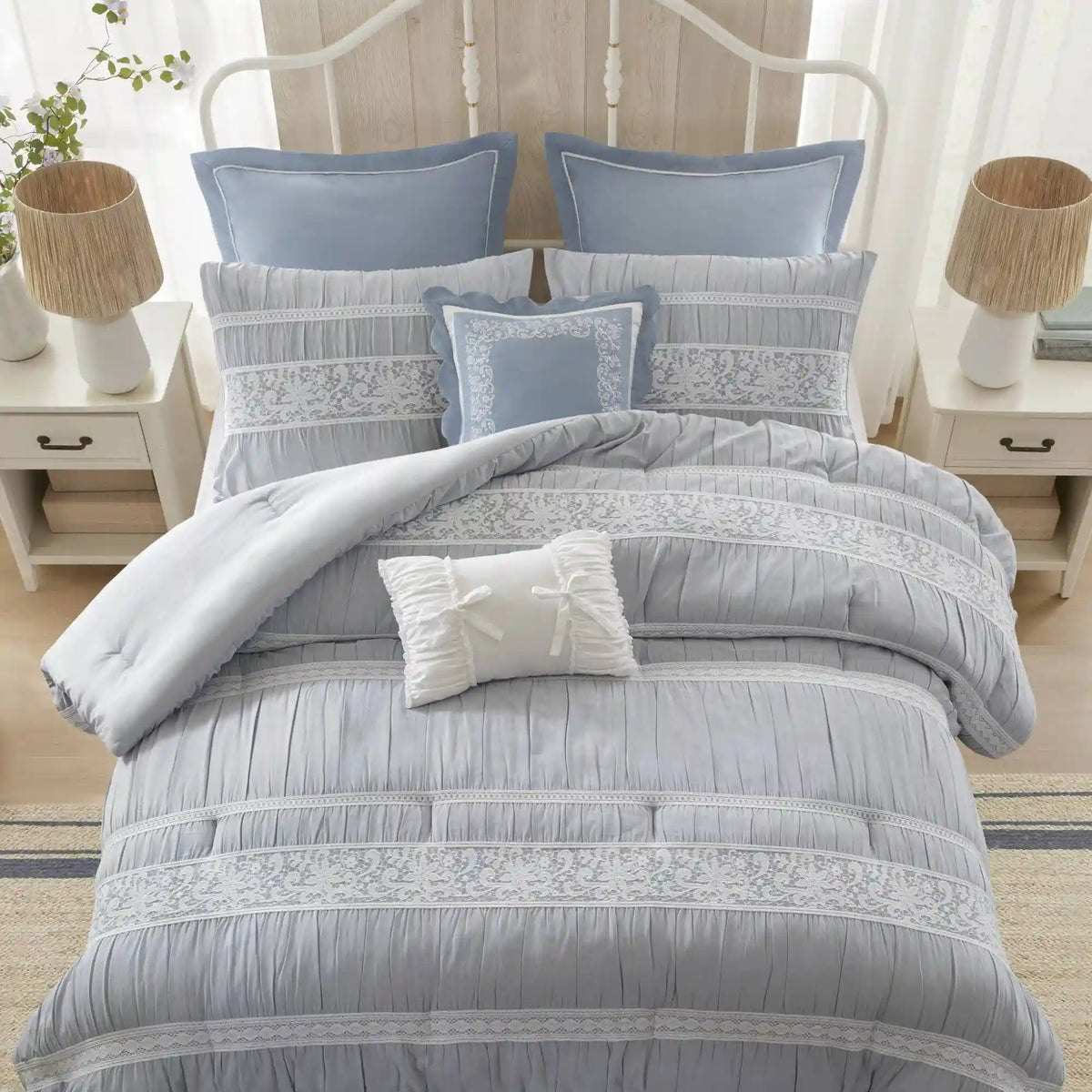 Perryn 7-Piece Jacquard Comforter Set with Decorative Pillow