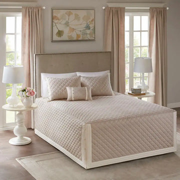Breanna 4-Piece Cotton Reversible Tailored  Bedspread  Set