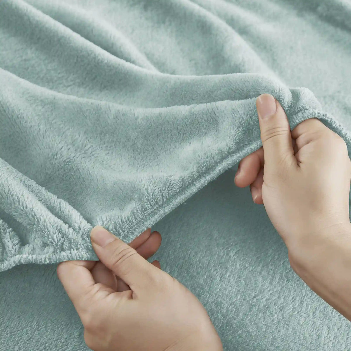 Soloft Plush Micro Plush Sheet Set