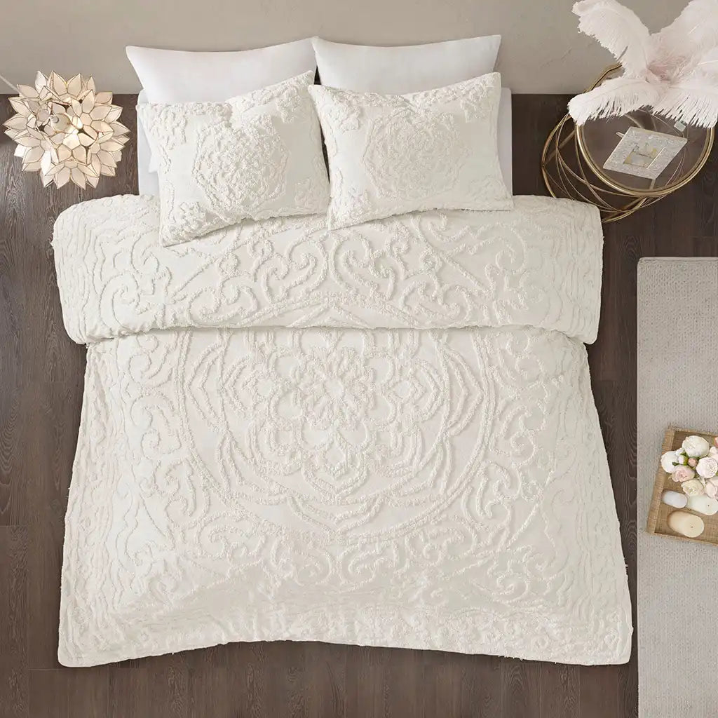 Laetitia 3-Piece Tufted Cotton Chenille Medallion Comforter Set