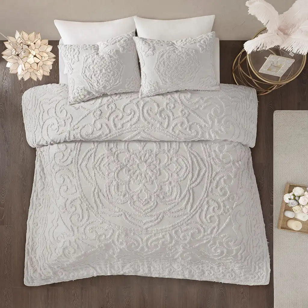 Laetitia 3-Piece Tufted Cotton Chenille Medallion Comforter Set