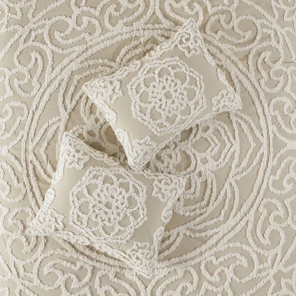 Laetitia 3-Piece Tufted Cotton Chenille Medallion Comforter Set