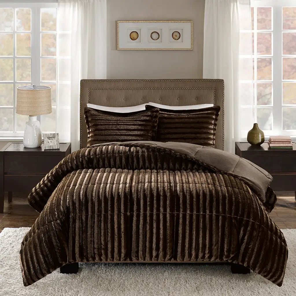 Duke Faux Fur Comforter Mini Set