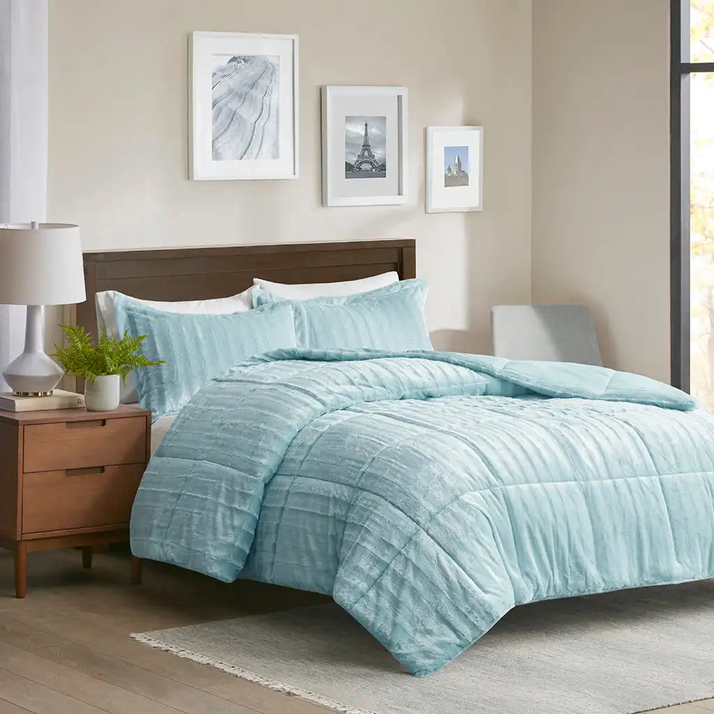 Duke Faux Fur Comforter Mini Set