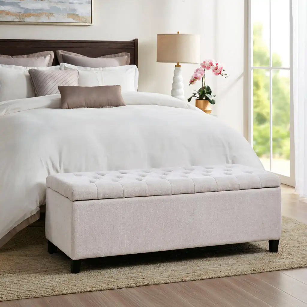 Shandra Tufted Top Upholstered Storage Bench