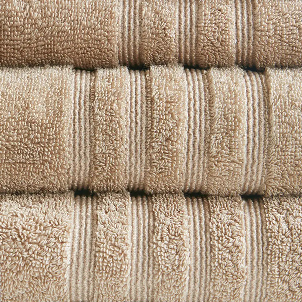 Nurture Sustainable Antimicrobial Bath Towel 6-Piece Set